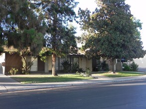 4300 Fjord St in Bakersfield, CA - Building Photo - Building Photo