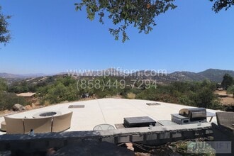 13100 Old Barona Rd in Lakeside, CA - Building Photo - Building Photo