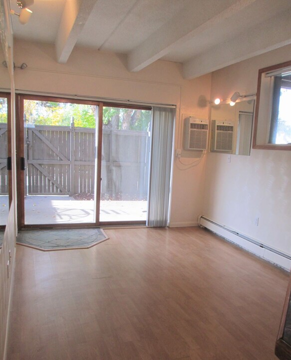 505-555 Harvard Ln in Boulder, CO - Building Photo