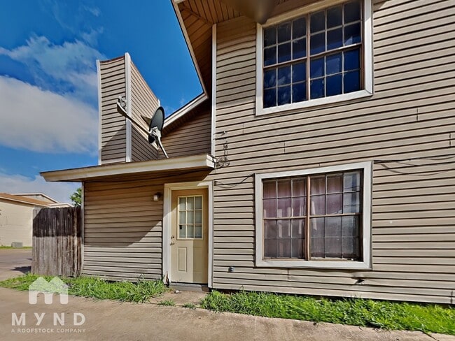 2214 Creekside Ln in Georgetown, TX - Building Photo - Building Photo