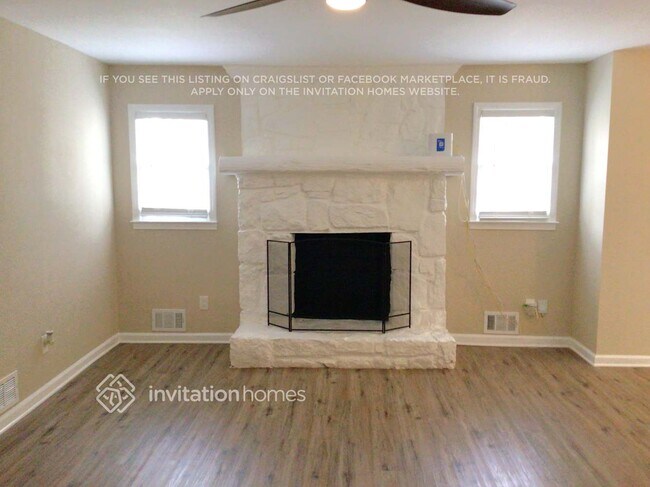 492 Summit Ridge Dr in Lawrenceville, GA - Foto de edificio - Building Photo