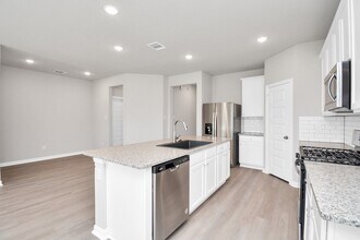 27031 Beacon Glen Dr in Katy, TX - Building Photo - Building Photo