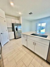9023 Bay Leaf Dr in Parrish, FL - Building Photo - Building Photo