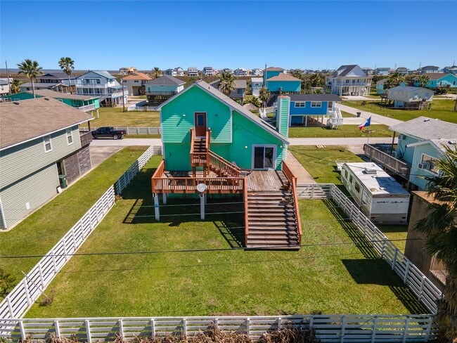 4034 Reeves Dr in Galveston, TX - Building Photo - Building Photo