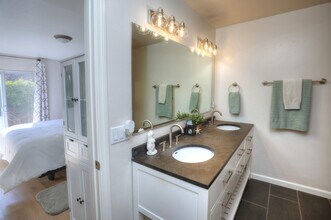 114 Kalley Dr in Goleta, CA - Building Photo - Building Photo