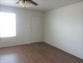 6600 Temora Loop, Unit A in Killeen, TX - Building Photo - Building Photo