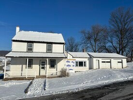 1943 Smoketown School Rd in East Earl, PA - Building Photo