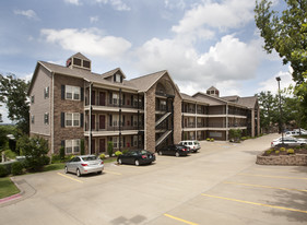 College North Apartments