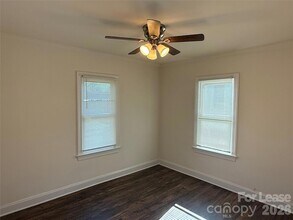 2203 Highland St in Charlotte, NC - Building Photo - Building Photo