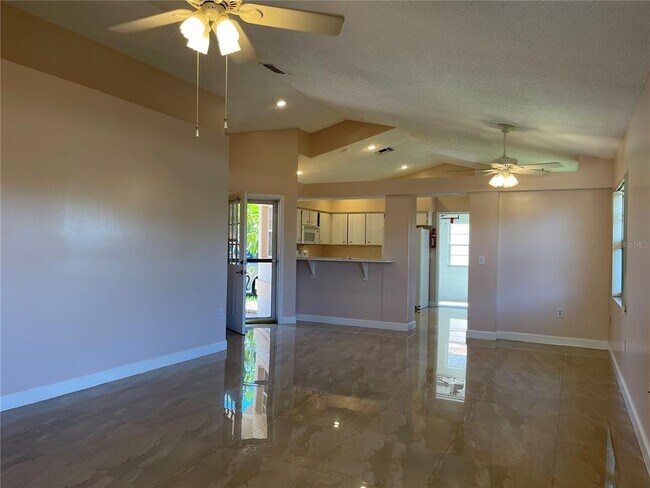 4128 Pescadero Ct in Orlando, FL - Building Photo - Building Photo