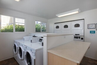 The Commons in Campbell, CA - Building Photo - Building Photo