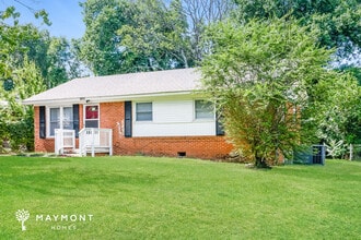 2855 Greenside Dr NW in Huntsville, AL - Building Photo - Building Photo
