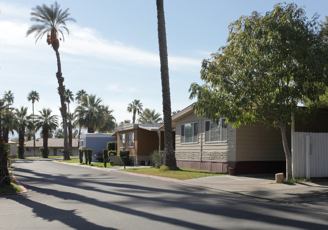 Pueblo del Sol in Indio, CA - Foto de edificio - Building Photo