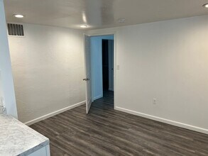 2143 S Acoma St in Denver, CO - Building Photo - Building Photo