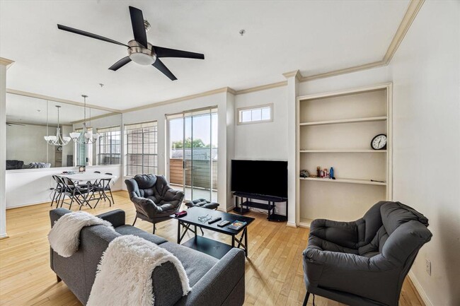 property at 2111 Welch St