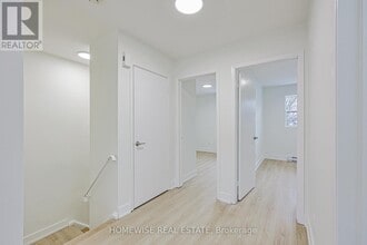 100 Liberty St N in Clarington, ON - Building Photo - Building Photo