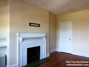 470 Beacon St, Unit 8 in Boston, MA - Foto de edificio - Building Photo