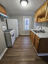 24 Dickerman St, Unit 2 in New Haven, CT - Building Photo
