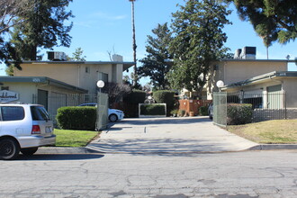 1520 N Sepulveda Ave in San Bernardino, CA - Building Photo - Building Photo