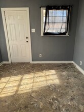 2001 N Grand Ave in Tyler, TX - Building Photo - Building Photo