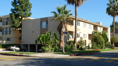 10723 La Grange Ave in Los Angeles, CA - Building Photo - Building Photo