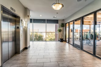 2929 Wycliff in Dallas, TX - Building Photo - Interior Photo