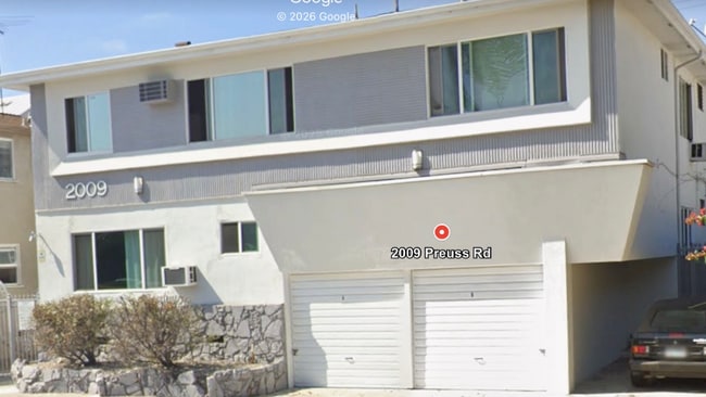 property at 2009 Preuss Rd