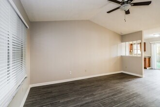 3117 Falcon Bridge Dr in Columbus, OH - Building Photo - Building Photo