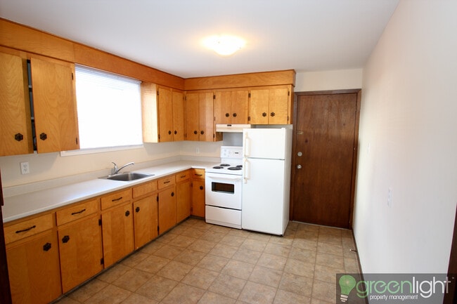 41 Murphy Ave in Moncton, NB - Building Photo - Building Photo