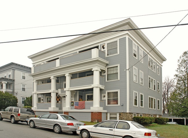 271 Concord St in Manchester, NH - Building Photo - Building Photo