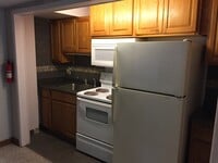 125 West 15th Avenue, Unit Walkout Basement Apartment - 6