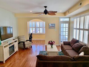 6512 Winchester Ave in Ventnor City, NJ - Foto de edificio - Building Photo