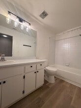 11150 Trinity River Dr in Rancho Cordova, CA - Building Photo - Building Photo