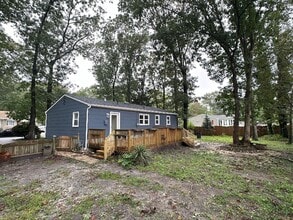 408 Apple Dr in Egg Harbor City, NJ - Building Photo - Building Photo