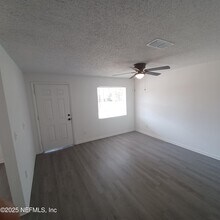 5979 Martin Luther King Dr in Jacksonville, FL - Building Photo - Building Photo