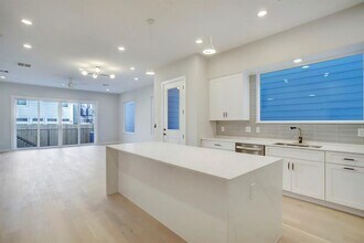 5534 Darling St in Houston, TX - Building Photo - Building Photo