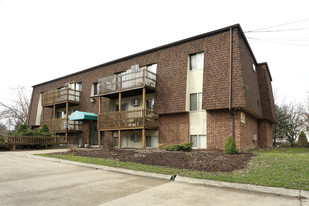 Johns Street Apartments in Wellington, OH - Building Photo
