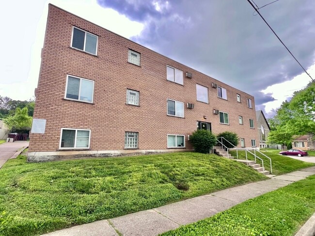 Washington Apartments in North Bend, OH - Foto de edificio - Building Photo