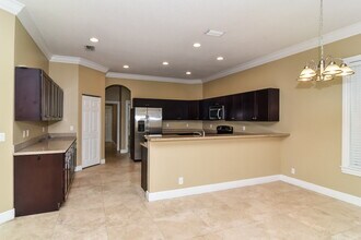 13806 Callington Dr in Wellington, FL - Building Photo - Building Photo