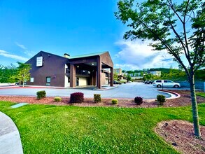 Premier Extended Stay in Kennesaw, GA - Building Photo - Building Photo