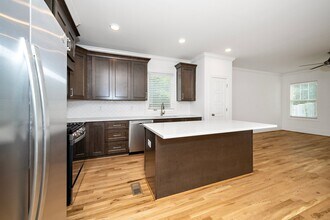 1755 Crest Rd in Raleigh, NC - Building Photo - Building Photo