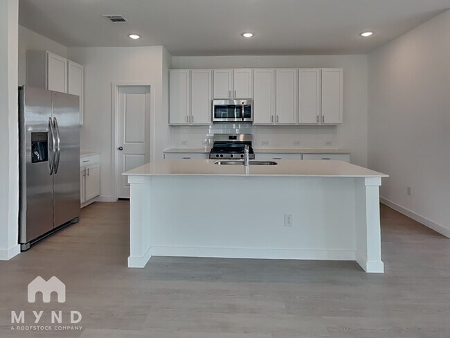 10632 Ysasmendi Rdg in San Antonio, TX - Foto de edificio - Building Photo