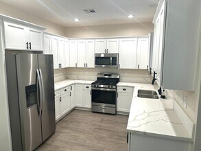 3365 Moon Eclipse St in North Las Vegas, NV - Building Photo - Building Photo