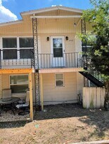 206 Osceola Ave in Eustis, FL - Building Photo