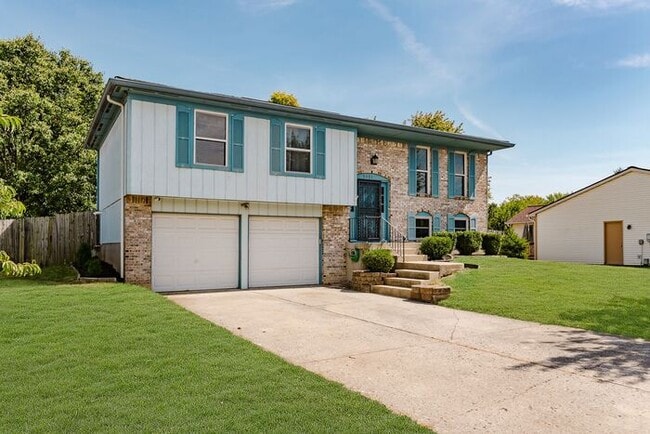 5951 Staffordshire Cir in Indianapolis, IN - Building Photo - Building Photo