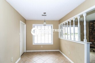 3902 Clover Hill Dr in Memphis, TN - Building Photo - Building Photo