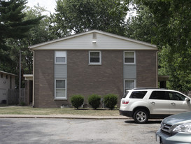 1811 Sutton Pl Apartments