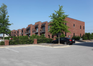 Seaboard Yard Townhomes in Birmingham, AL - Building Photo - Building Photo