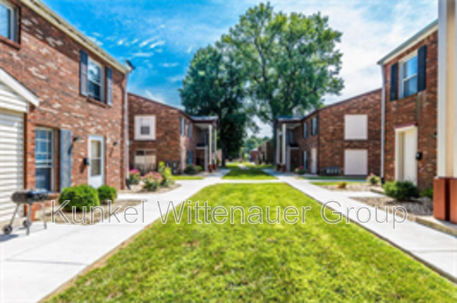property at 1814 Jamestown Rd