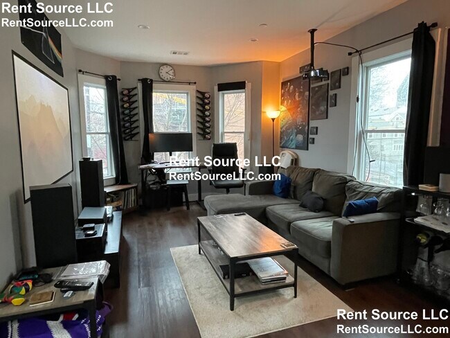 192 Thorndike St in Cambridge, MA - Building Photo - Building Photo